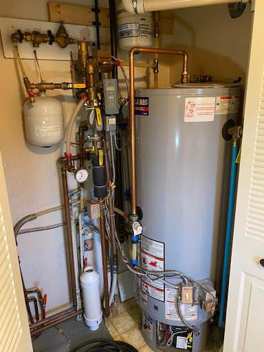 Tankless vs. Conventional Water Heaters: What’s Better?